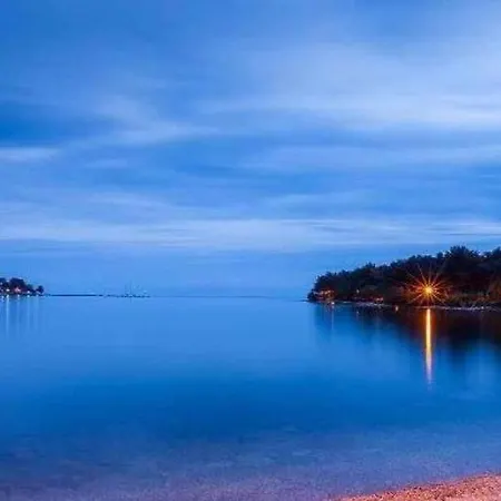 Διαμέρισμα 15 Lopar